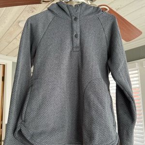 Columbia hooded sweatshirt small